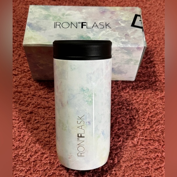 NWT - Iron Flask - Picture 3 of 10